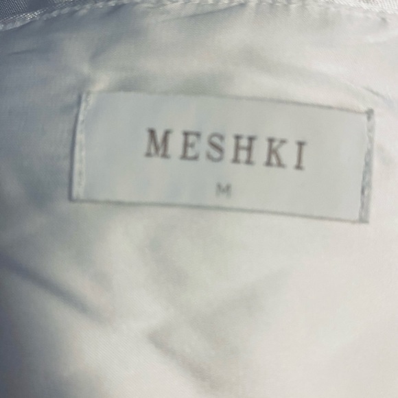 Meshki Elegant Cream Backless Gown - Picture 15 of 15